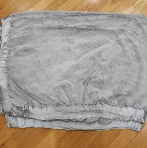 Little Giraffe Home Large Luxe Blanket